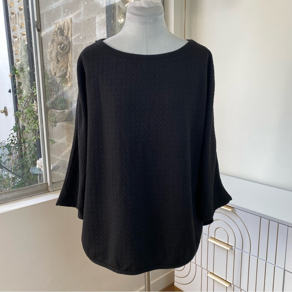 Max Studio London NWT Black Quilted Cocoon Top, Size 1X - Picture 2 of 8